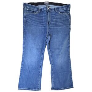 Torrid Jeans Cropped Flare Plus‎ Size Feel There High Rise Denim Size 24